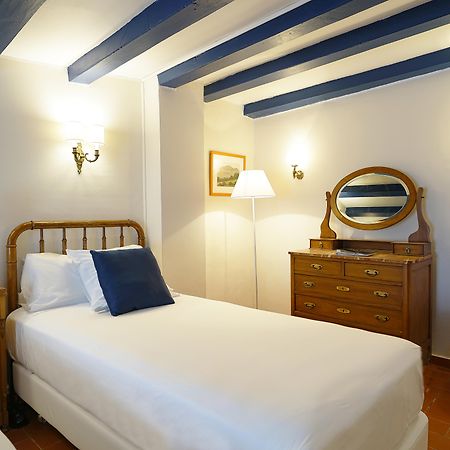 Hotel Medium Romantic 시체스 외부 사진