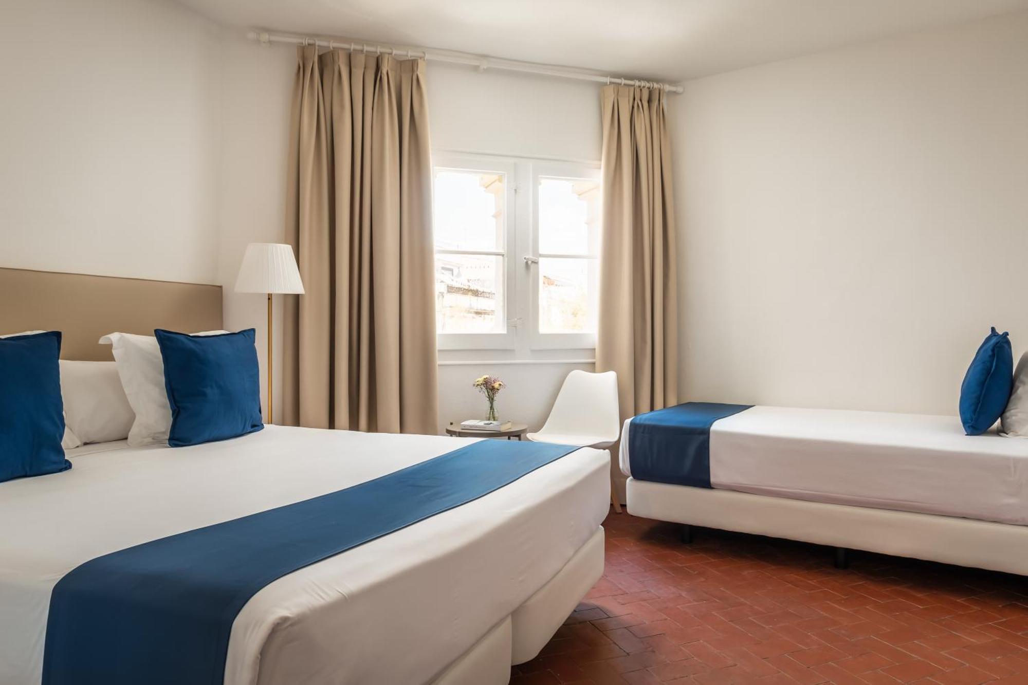 Hotel Medium Romantic 시체스 객실 사진